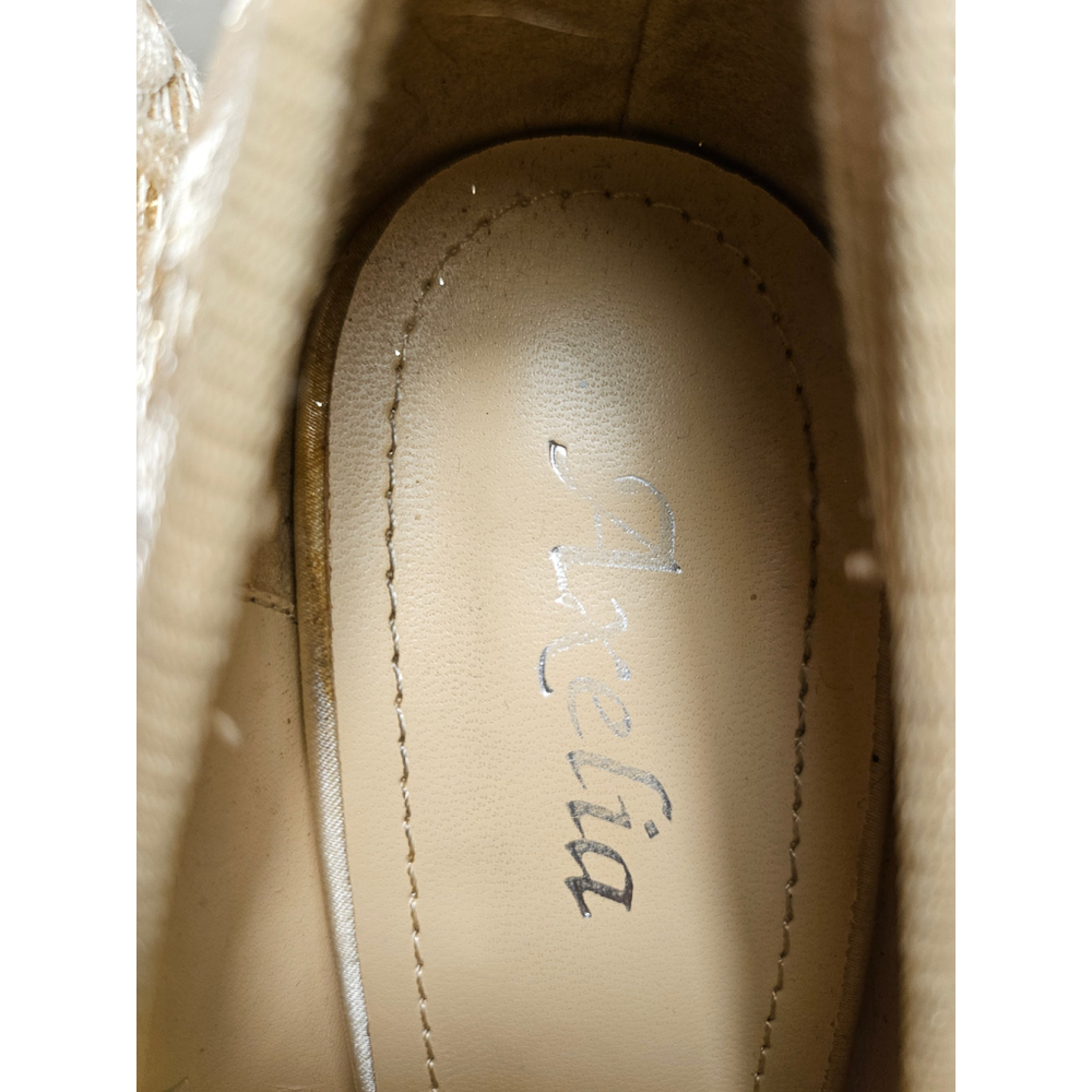 Women's Aurelia Heels, Size 7, Beige - Picture 2 of 5